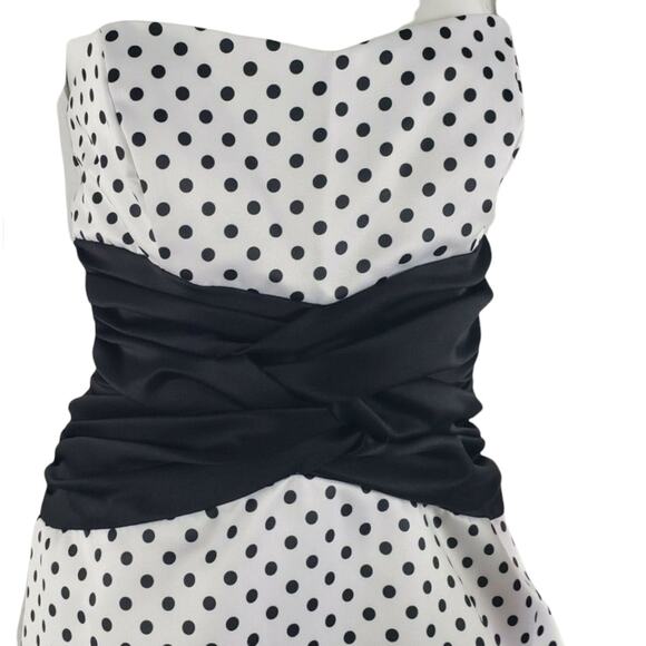 Niki Livas Pin Up Fit Flare Dress Polka Dot Ruched Bandeau Sash Strapless White - Picture 7 of 11